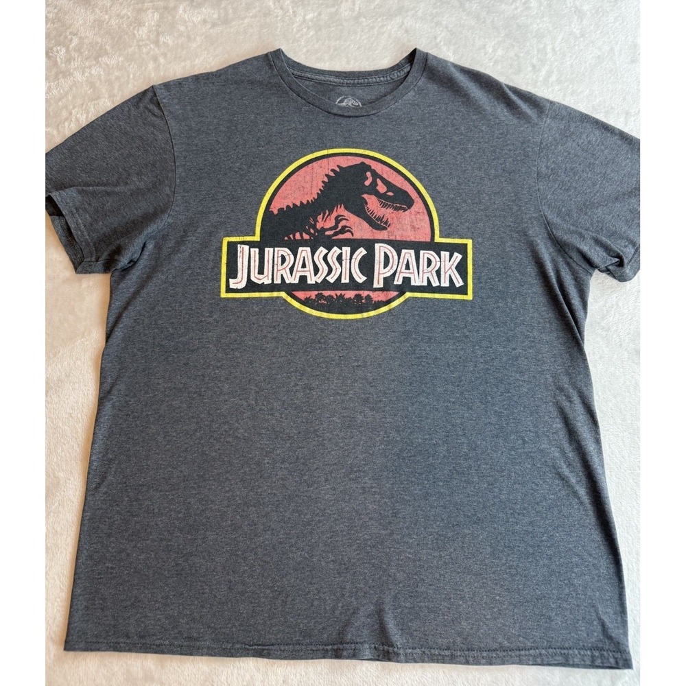 Jurassic Park Grey Red 1993 Film Movie T Rex Skeleton Graphic T Shirt Size L